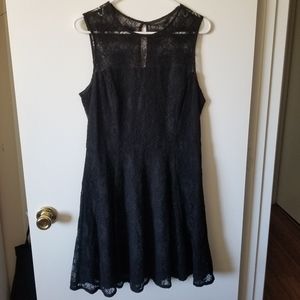 Black lacy dress